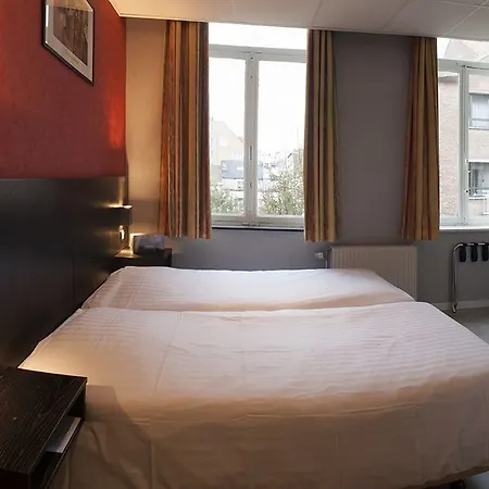 Hotell Alpha 3*